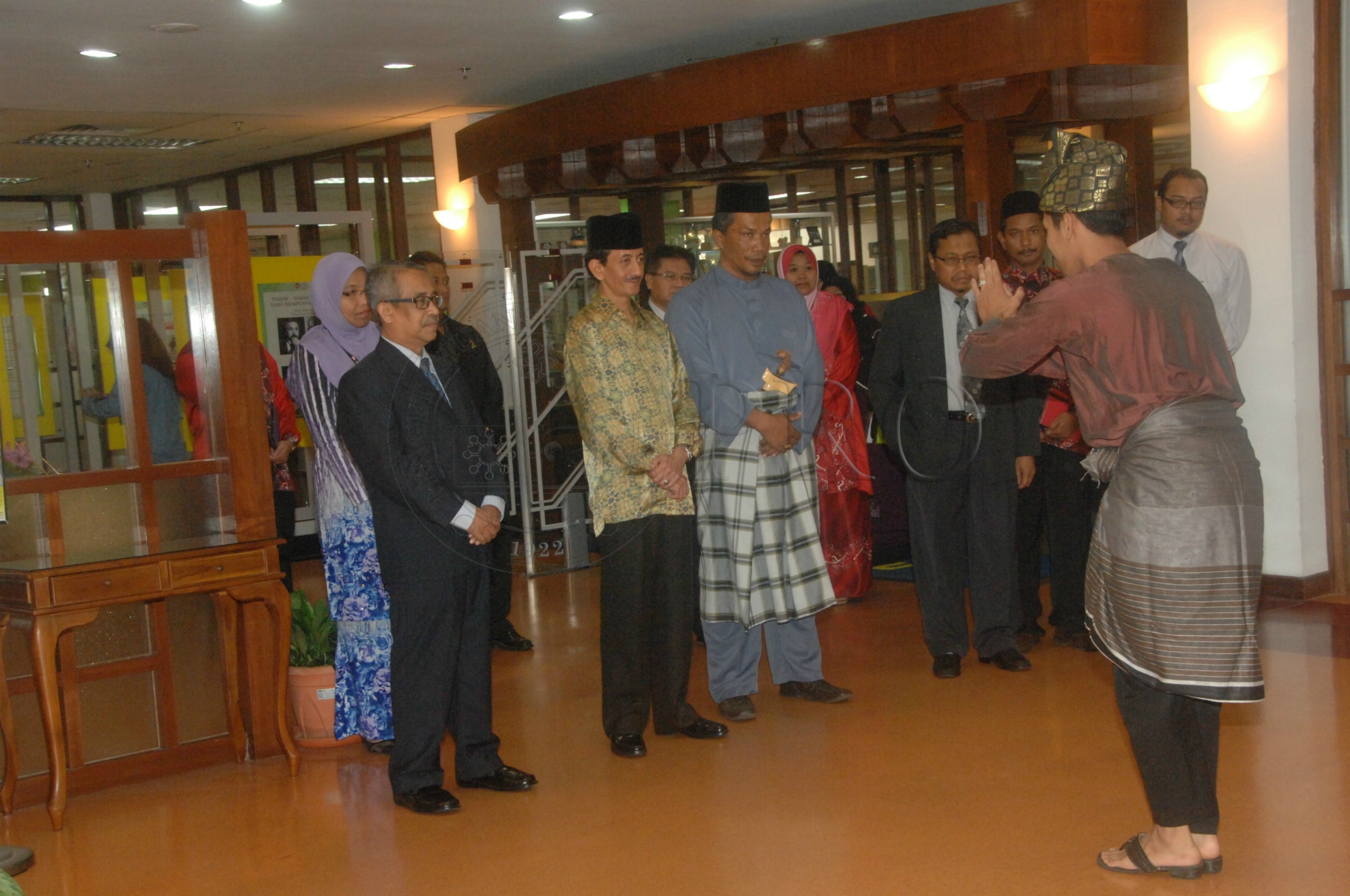 PRO 14 33 WACANA FBA 0081